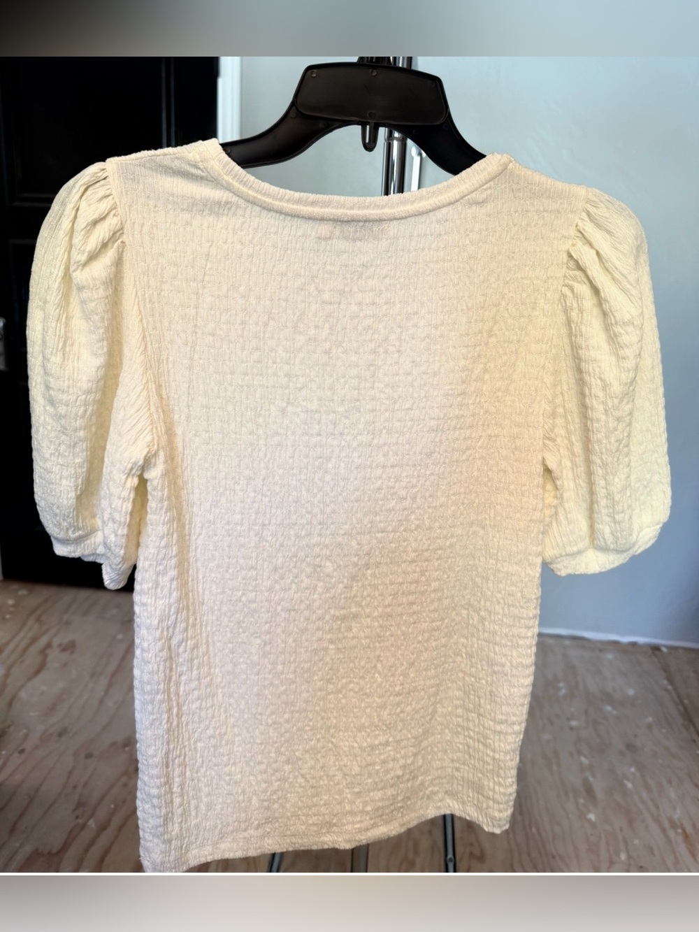 stradivarius Cream Puff Sleeve Knit Tee - Picture 5 of 6
